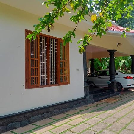 Sinai Homestay Alappuzha Exteriér fotografie